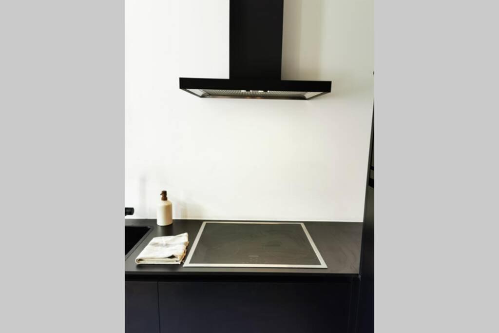De Flat - Licht En Luxueus Appartement Bij Het Zuid Antuérpia Exterior foto